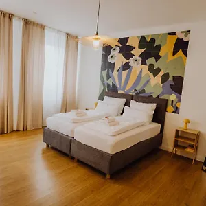 Staylight Penthouse In Der Suedstadt - Luxus Apartment